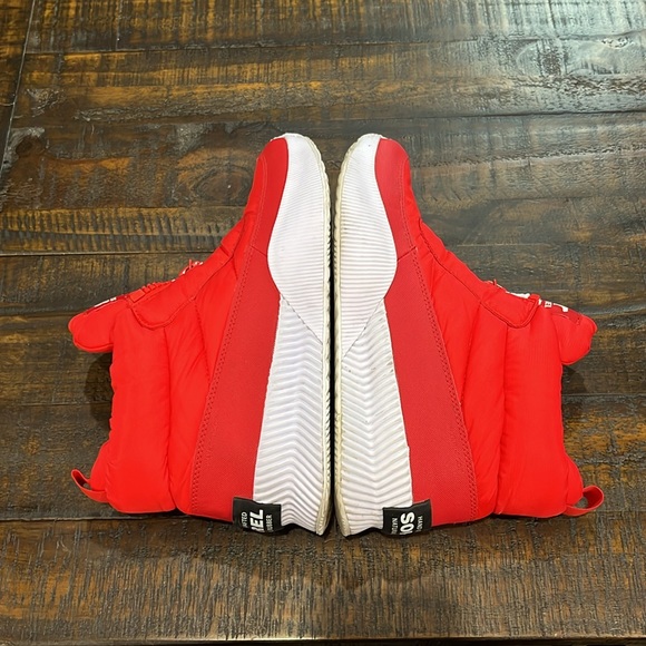 Sorel Red Winter & Rain Boots - Picture 5 of 8